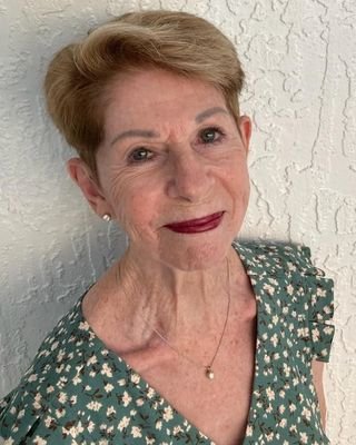 Pamela (Pam) Earl